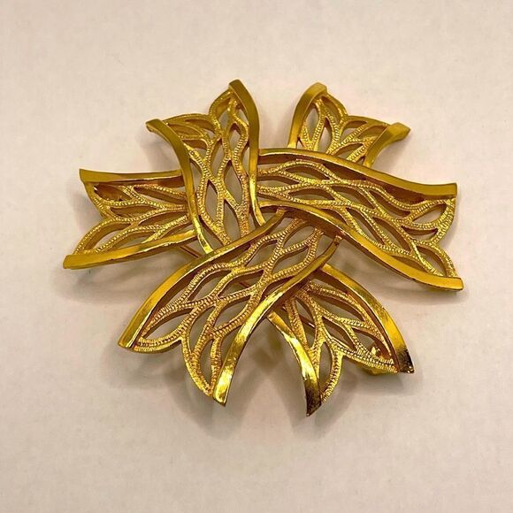 Trifari Jewelry - Vintage crown trifari brooch